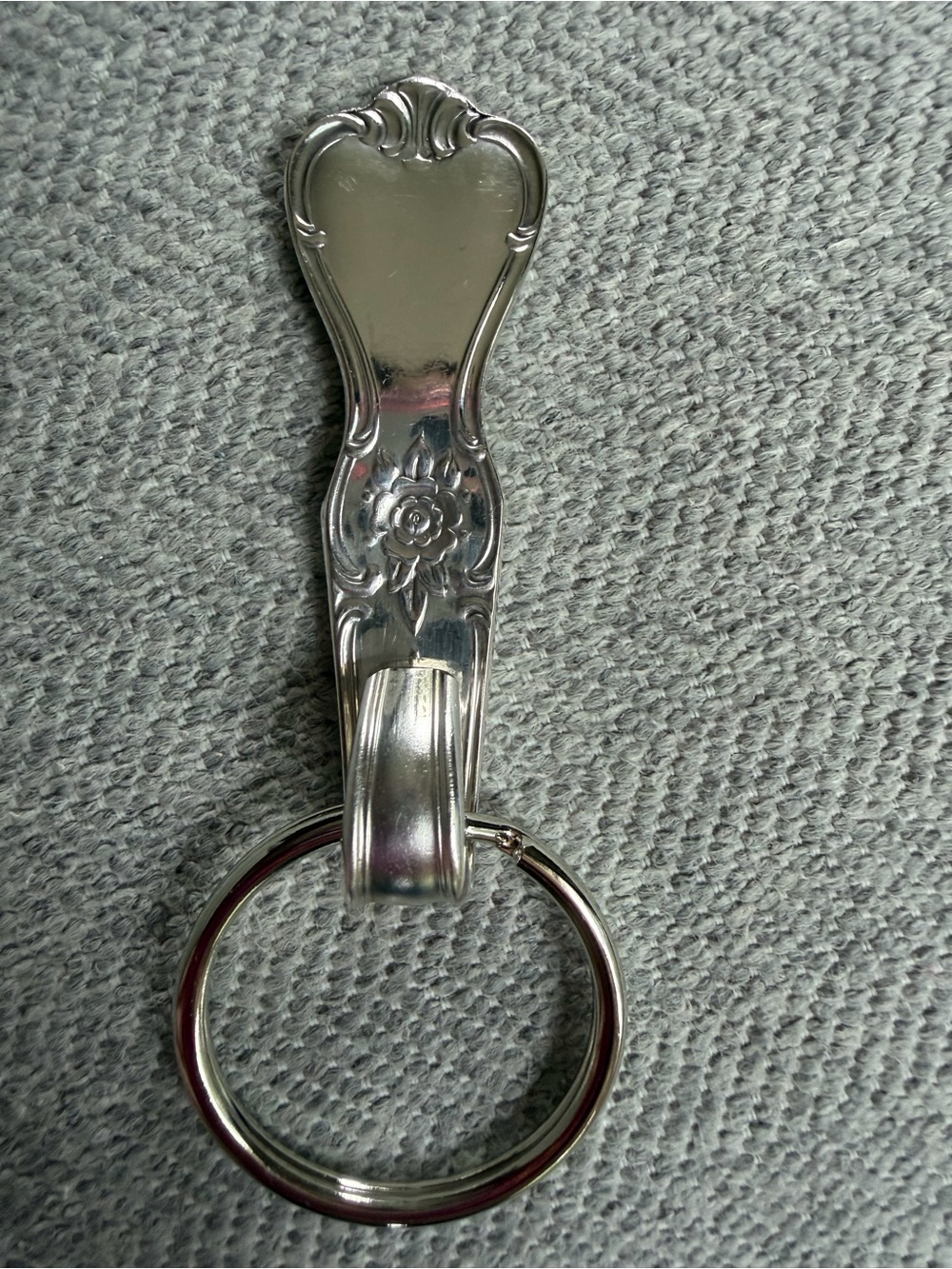 A Engraved Silverware Keychain - Picture 4 of 6